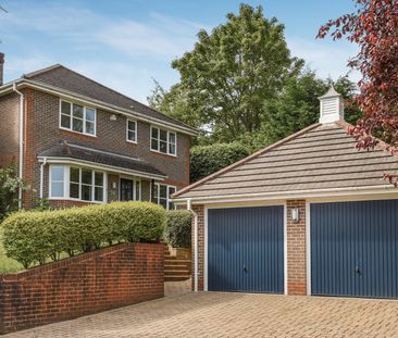 Ammanford, Caversham Heights, Reading, RG4 7XN - Photo 1