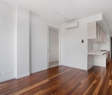 DONT MISS OUT! - Photo 1