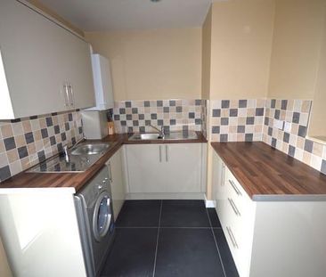 6 bedroom flat share to rent - Photo 3