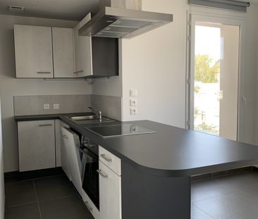 Location Appartement 2 pièces 55m² SARREGUEMINES 57200 - Photo 2