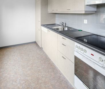 3.5 Zimmer, 77 m², 2. Stock - Photo 4