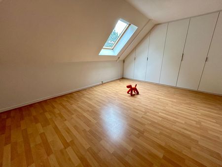 CHAMALIERES, belle maison familiale de 184 m2 avec garage do - Photo 2