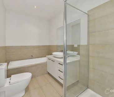 “Private and secure !” - Photo 1