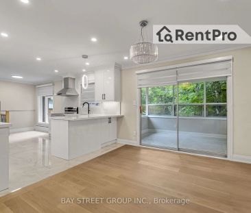 Detached Home For Lease | W9231450 - Photo 3