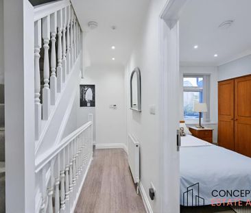 5 bedroom terraced house to rent - Photo 4