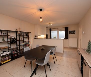 Gelijkvloers appartement in centrum Waregem met tuintje & garage. - Foto 3