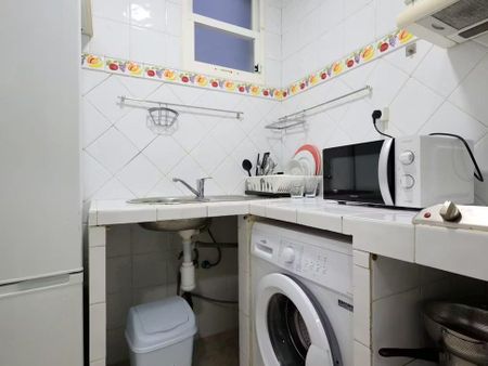 Calle del Tesoro, Madrid, Community of Madrid 28004 - Photo 5