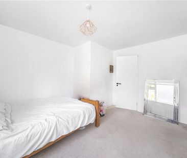 Mays Hill Road, Bromley, BR2 ground floor flat to rent - Photo 2