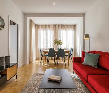 Calle de Sicília, Barcelona, Catalonia 08013 - Photo 3