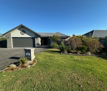 Lavish living on Leeward - Photo 5