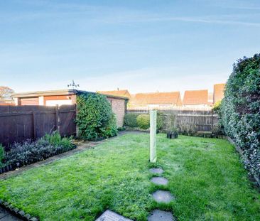 2 bedroom detached bungalow to rent - Photo 4