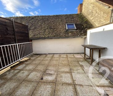 Location Appartement 2 pièces 40m² SOUPPES SUR LOING 77460 - Photo 2