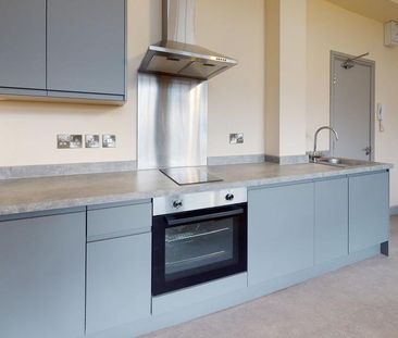 Studio to rent - Photo 3