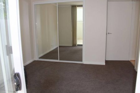 103/2 Masson St Turner, ACT 2612 - Photo 3