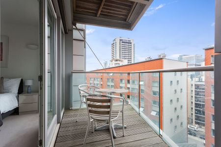 Fairmont Avenue, London, E14 9PF - Photo 2