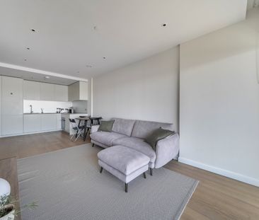 Cutter Lane, Greenwich, London, SE10 - Photo 1