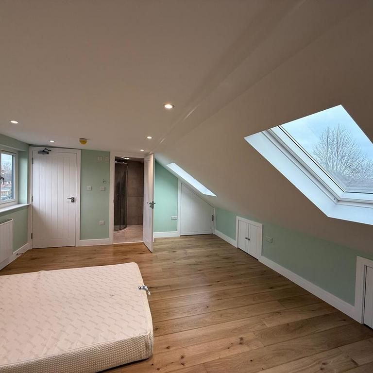 1 bedroom in a house share to rent - Photo 1