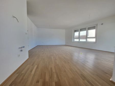 ERSTBEZUG! 3-Zimmer-Wohnung mit Balkon, Top 3 - Photo 2