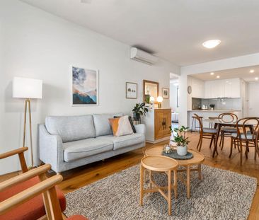 VOGUE LIVING - Photo 2