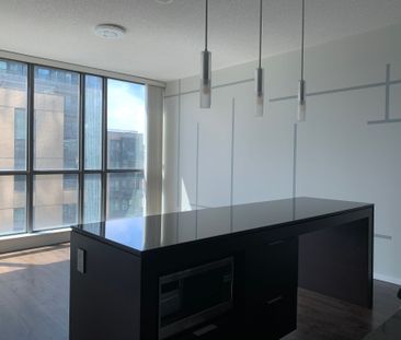 For Lease - 8 Charlotte Street Unit# 1208, Toronto, Ontario - Photo 2