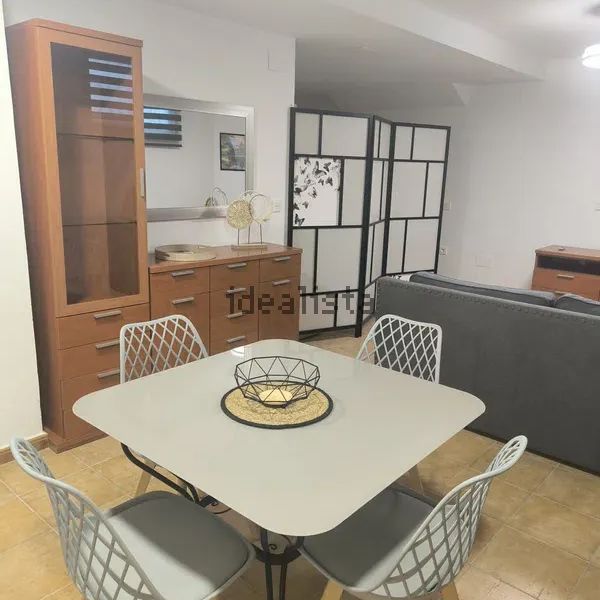 Alquiler de estudio en Calle Palacio de Oriente - Photo 1