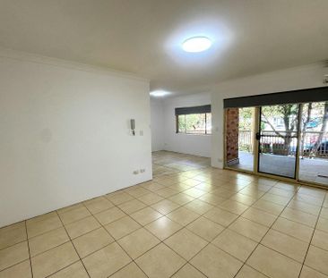 NEWLY UPDATED TWO BEDROOM UNIT - Photo 2