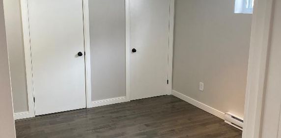 3 1/2 Semi-meublé dans le vieux Ste-Rose - Photo 2