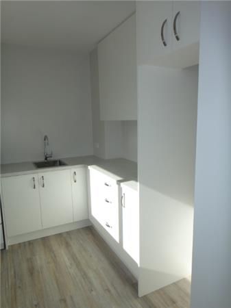 2/48 Straven Road, Riccarton, Christchurch City - Secure Downstairs Unit in Handy Location - Photo 2