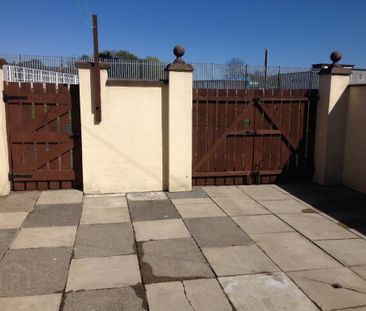 10 Cypress Place, Carrickfergus, BT38 8EJ - Photo 3