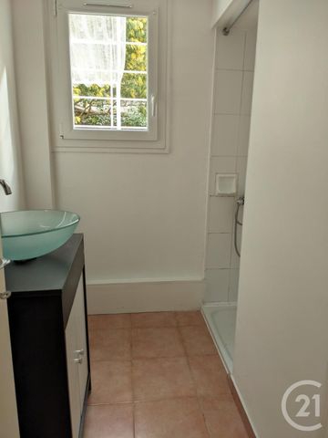 Location Maison 5 pièces 115m² MONT DE MARSAN 40000 - Photo 4