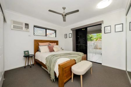 Coastal Comfort with Space to Relax - Photo 4