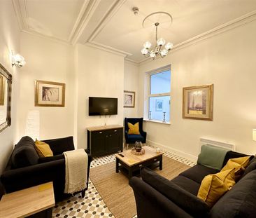 1 bed house share to rent in Bank Parade, Burnley, BB11 - Photo 2