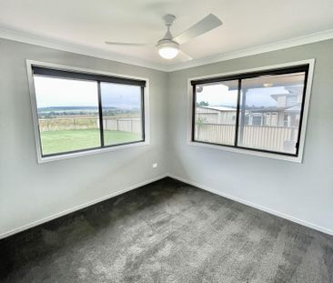 Executive Living & Rural Views on the Edge of Town - Photo 3