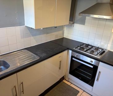 4 bedroom house to rent - Photo 1