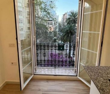 Piso de alquiler en Plaça Ruperto Chapí, 2, Barrio del Centro - Photo 3