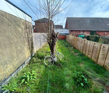 4 bedroom terraced house to rent - Photo 6