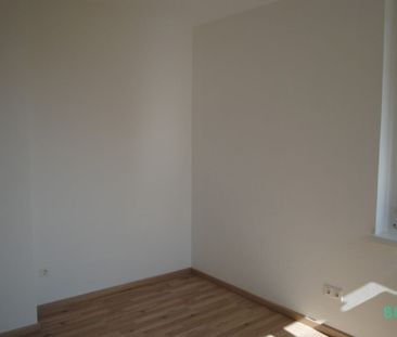 Sonnendurchflutete 3-Zimmer-Wohnung in top Lage mit Balkon! - Foto 1