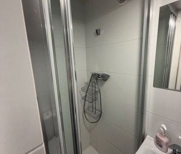 Do wynajęcia mieszkanie przy Placu Niepodległości. 35 m² - Zdjęcie 6