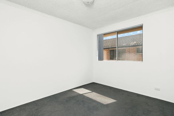 Spacious Renovated 2-Bedroom Townhouse in The Junction - Photo 1