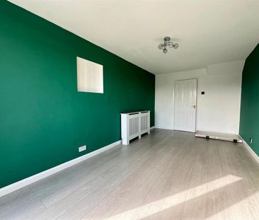 3 bedroom house to rent - Photo 2