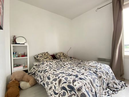 Location Appartement 2 pièces 40m² ORLEANS 45100 - Photo 3