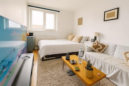 5 bedroom flat to rent - Photo 4