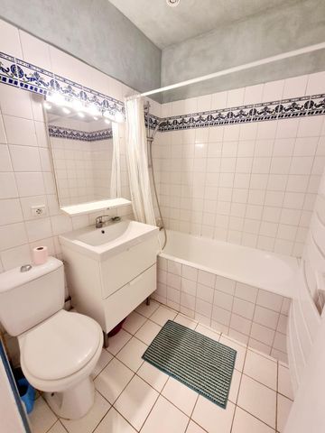 PARIS Xème 2 PIECES 34.38m² meublé - Photo 4