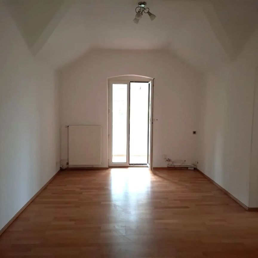 NEU - Geräumige 4-Zimmer-Dachgeschoßwohnung in Mürzzuschlag zu mieten ! - Foto 1