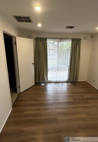 3 Windermere Crescent, Mulgrave - Photo 4