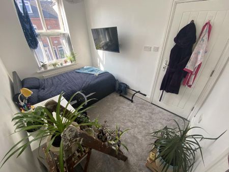 6 bedroom house share to rent - Photo 2