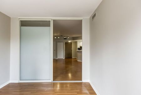 For Lease - 1001 Bay Street Unit# 811, Toronto, Ontario - Photo 5