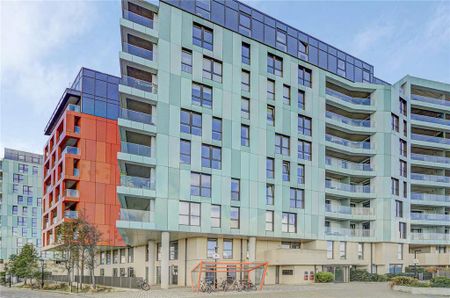 3 bedroom apartment to rent - Photo 2