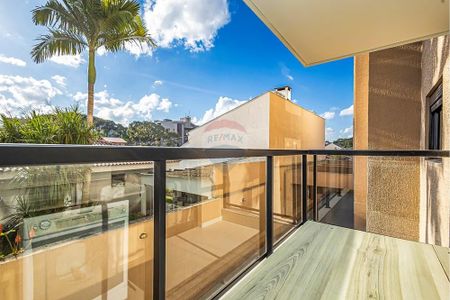Apartamento Mobiliado, com 2 quartos, 1 suíte com 61 m², Bacacheri - Photo 5