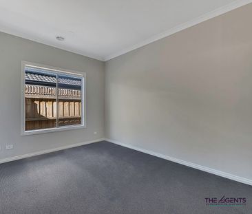 4 Bedroom Delight in the Heart of Tarneit - Photo 5